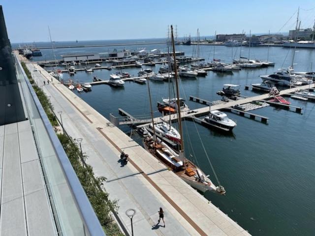 Apartament Faltom 26 Yacht Park Z Tarasem Gdynia Exterior foto
